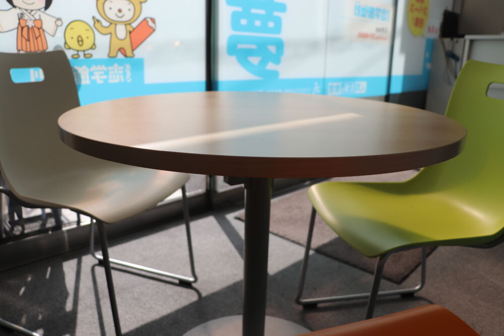 八木教室 (近鉄「八木西口駅」)のコミュニケーションスペース