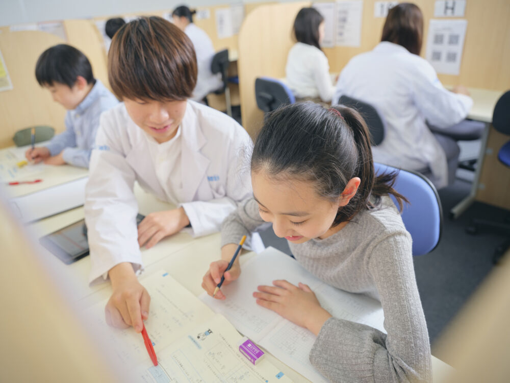 小学生の授業の様子