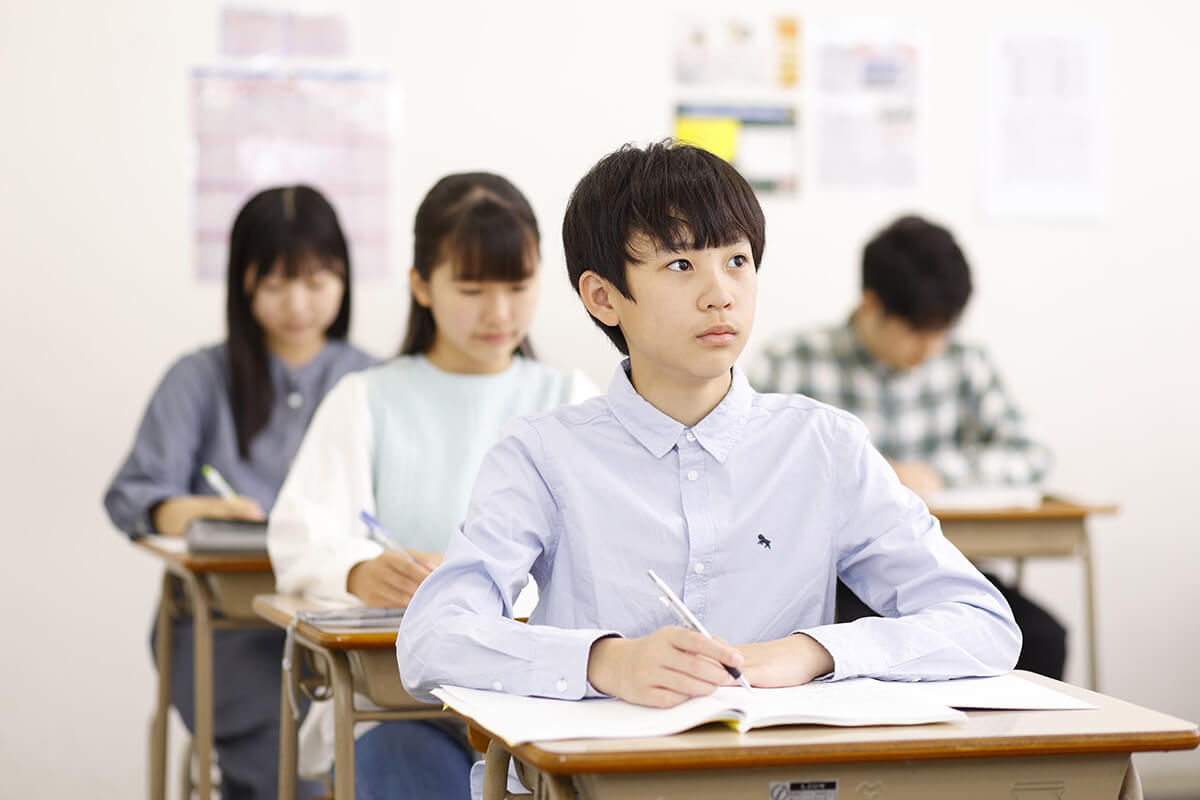 学校に合わせた指導で結果を出す!KECCADAS(ケッカダス)