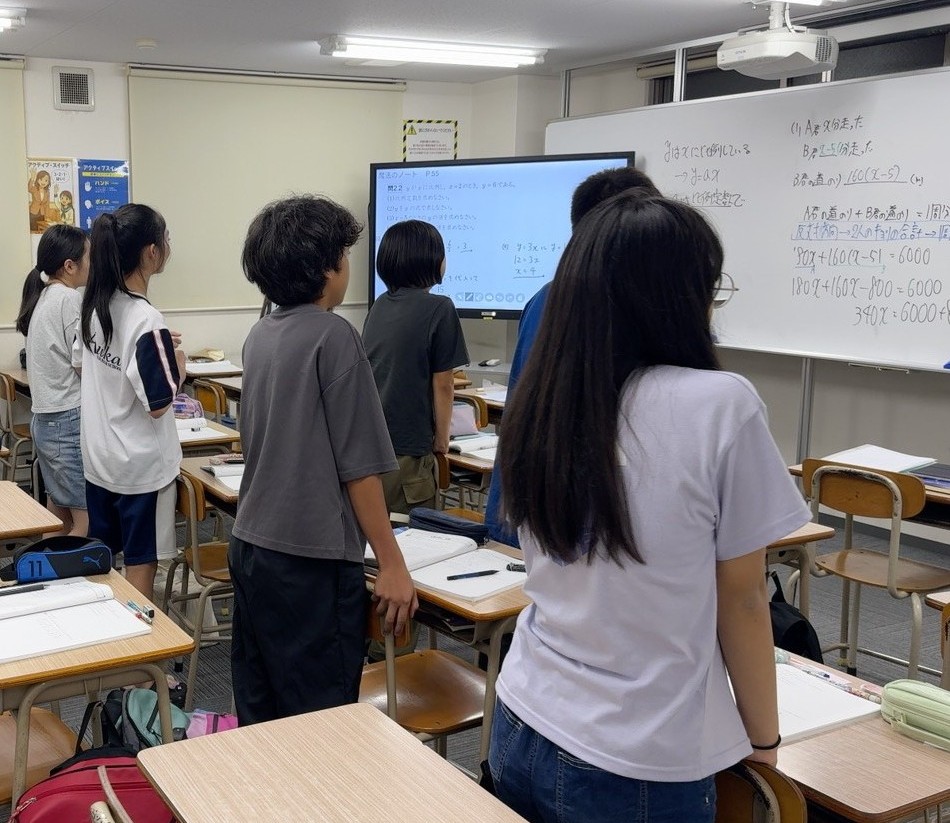 📷【今日の教室から】「スタンディング」で覚えた！できた！
