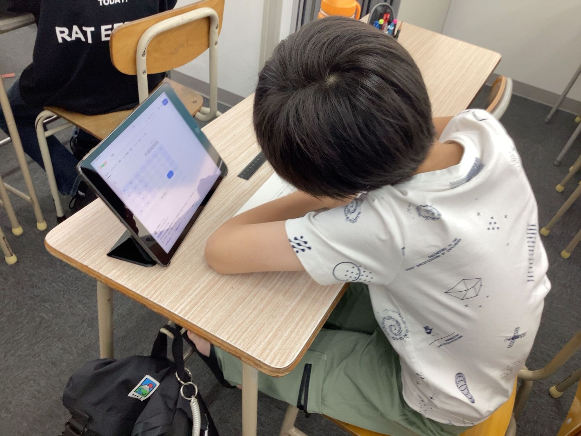 【生駒教室】限界突破の熱い夏!生駒教室スタッフの「決意三か条」と本気で頑張る子どもたち